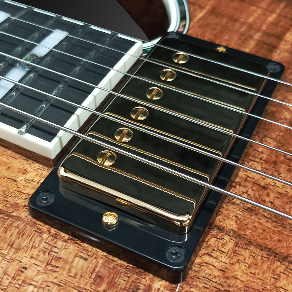 gm-cst_bw_natural_neck_pickup.jpg